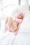 「BEASTARS」のエッチな本「ワイルドキック」と、えなこがコラボした写真集が5月に