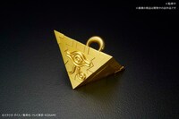 「ULTIMAGEAR 千年パズル」(c)スタジオ・ダイス／集英社・テレビ東京・KONAMI