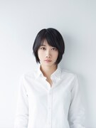 浪花凪役の松本穂香。