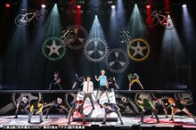 「舞台『弱虫ペダル』 SPARE BIKE篇～Heroes!!～」より。