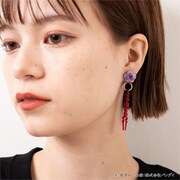 「エヴァンゲリオン×ANNA SUI ロンギヌスの槍 ピアス・イヤリング」使用イメージ