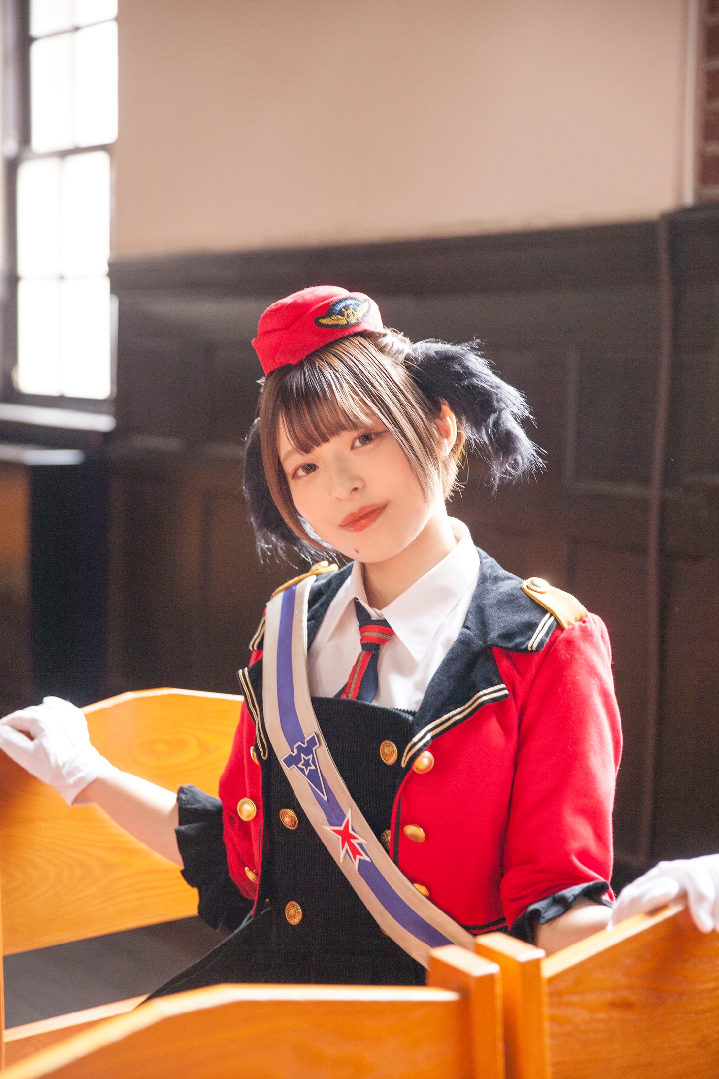 藍本あみ