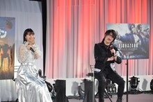 左から高野麻里佳、森川智之。