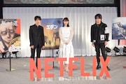 左から津田健次郎、高野麻里佳、森川智之。