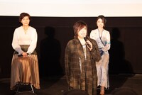 左から山口由里子、緒方恵美、三石琴乃。