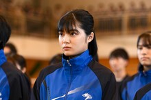 吉田美月喜演じる清野利恵。