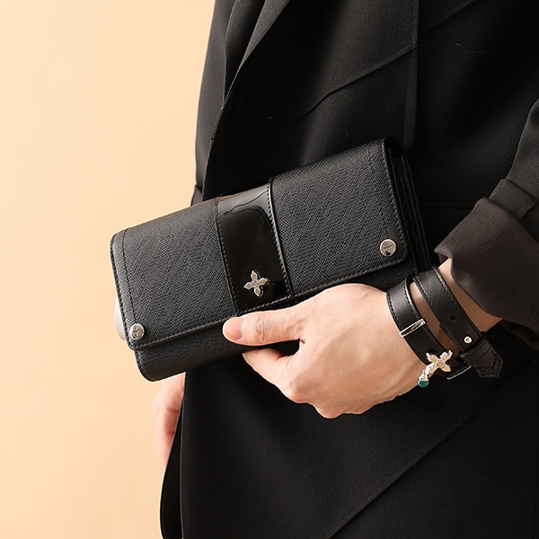 「クロロ=ルシルフル モデル」の使用例。