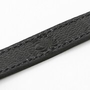 「クロロ=ルシルフル モデル」のブレスレット。