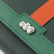 「ゴン=フリークス モデル」の長財布。