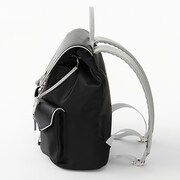 「キルア=ゾルディック モデル」のバッグ。