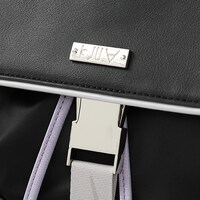 「キルア=ゾルディック モデル」のバッグ。