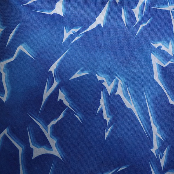 「キルア=ゾルディック モデル」のバッグ。