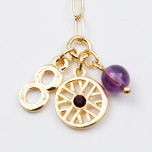 「『弱虫ペダル』チェーンブレスレットセット」東堂尽八
セット（ゴールド）のイメージ。