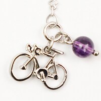 「『弱虫ペダル』チェーンブレスレットセット」東堂尽八
セット（シルバー）のイメージ。