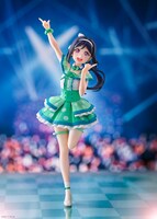 C賞の「松浦 果南～想いよひとつになれ～フィギュア」。