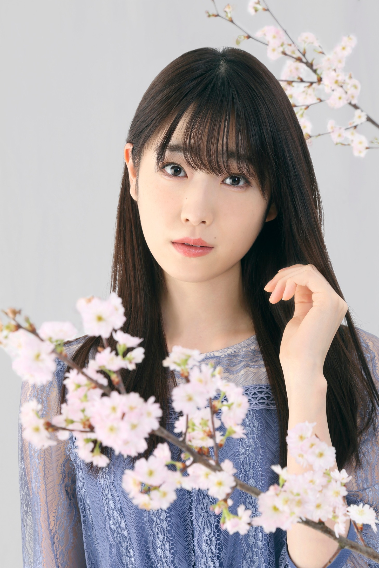 高橋ひかる演じる立花夏美。(c)テレビ東京
