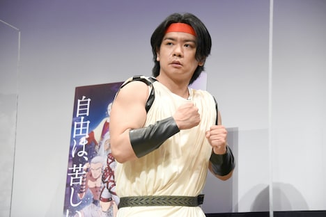 亀海喜寛から「フックとかアッパー系が得意そう」と評された野田クリスタルの筋肉。