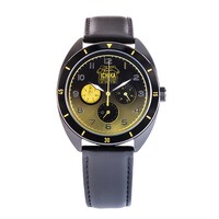 中野一花モデルの腕時計。