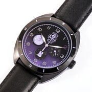 中野二乃モデルの腕時計。