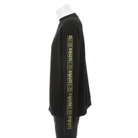 中野一花モデルのトレーナー。