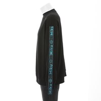 中野三玖モデルのトレーナー。