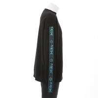 中野三玖モデルのトレーナー。