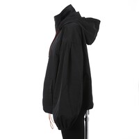 竈門禰豆子モデルのアウター。