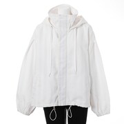 伊黒小芭内モデルのアウター。