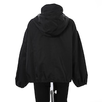 胡蝶しのぶモデルのアウター。