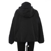 竈門炭治郎モデルのアウター。