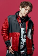 流拓馬役の内田雄馬。