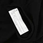 阿良々木暦モデルのフーディー。