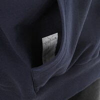 八九寺真宵モデルのフーディー。