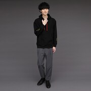 忍野忍モデルのアイテムの着用例。