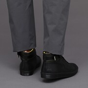 忍野忍モデルのアイテムの着用例。