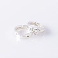 戦場ヶ原ひたぎモデルのリングセット。