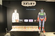 「原作30周年記念展 クレヨンしんちゃん オラのミリョク新発見だゾ」の様子。