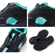 「呪術廻戦 コラボシューズ produced by SYUNSOKU」（伏黒恵モデル）