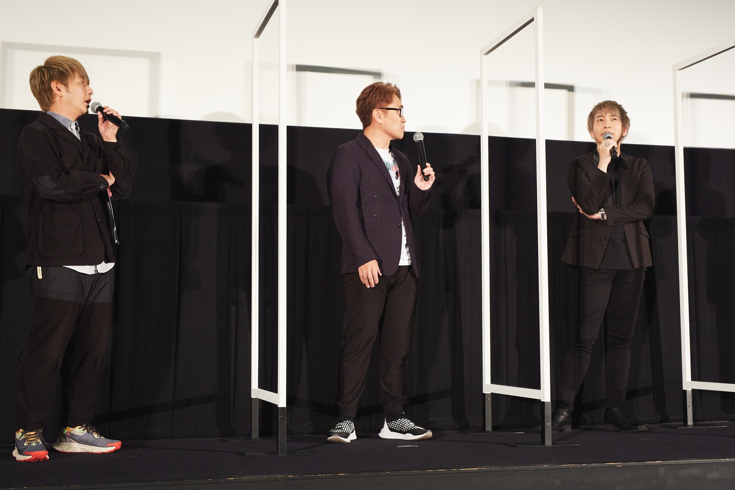 「新テニスの王子様 氷帝vs立海 Game of Future」後篇の上映イベントの様子。