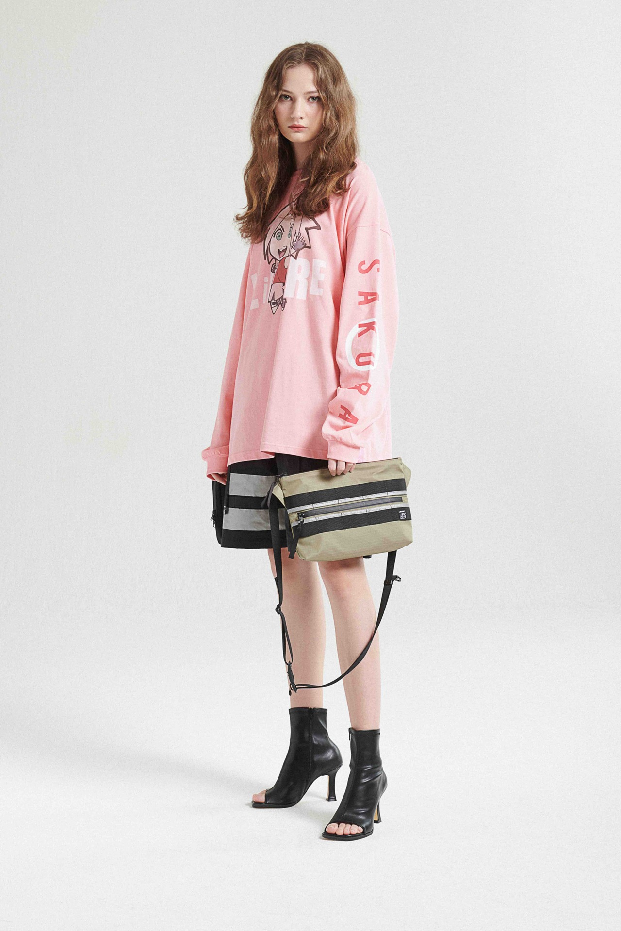「SAKURA LONGSLEEVE」
