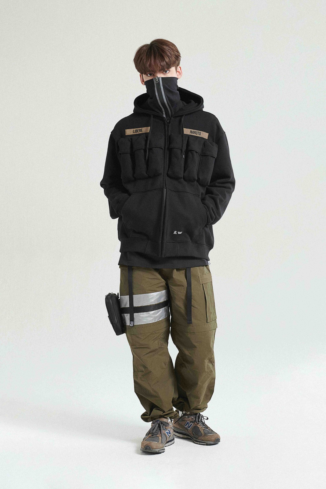 「TACTICAL ZIP-UP HOODIE」