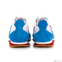 「STRICT-G × PATRICK 『機動戦士ガンダム』ボストン スニーカー」の「E.F.S.F.（ホワイト）」。