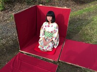 実写映画「夢幻紳士 人形地獄」より。