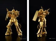 「純金像 シャア専用ザクII」