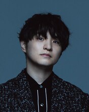 Official髭男dismの藤原聡。