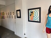 「BAD GIRLS」展の様子。