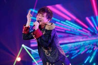 三鷹アサヒ役の小林竜之。