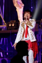 三鷹アサヒ役の小林竜之。