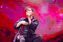 三鷹アサヒ役の小林竜之。