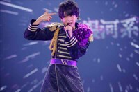 高瀬コヨイ役の土田玲央。